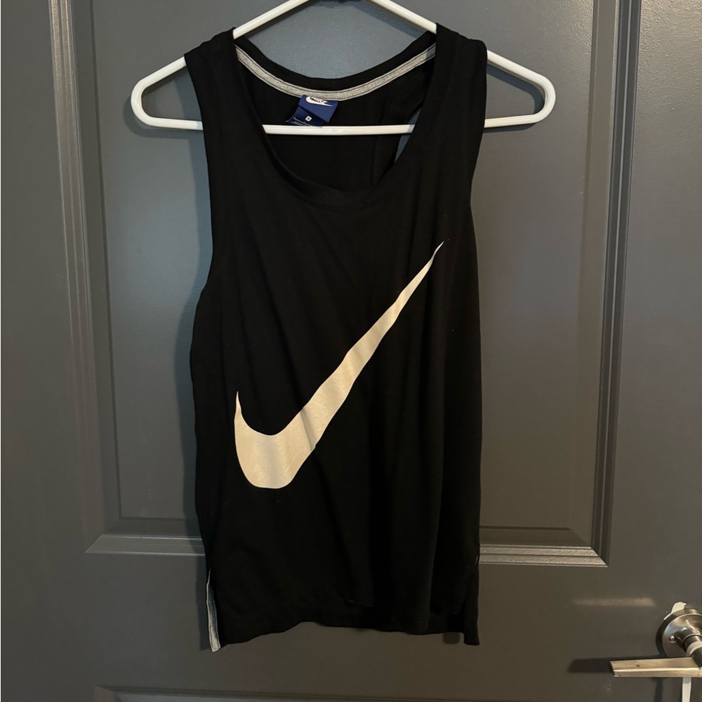 Nike tank